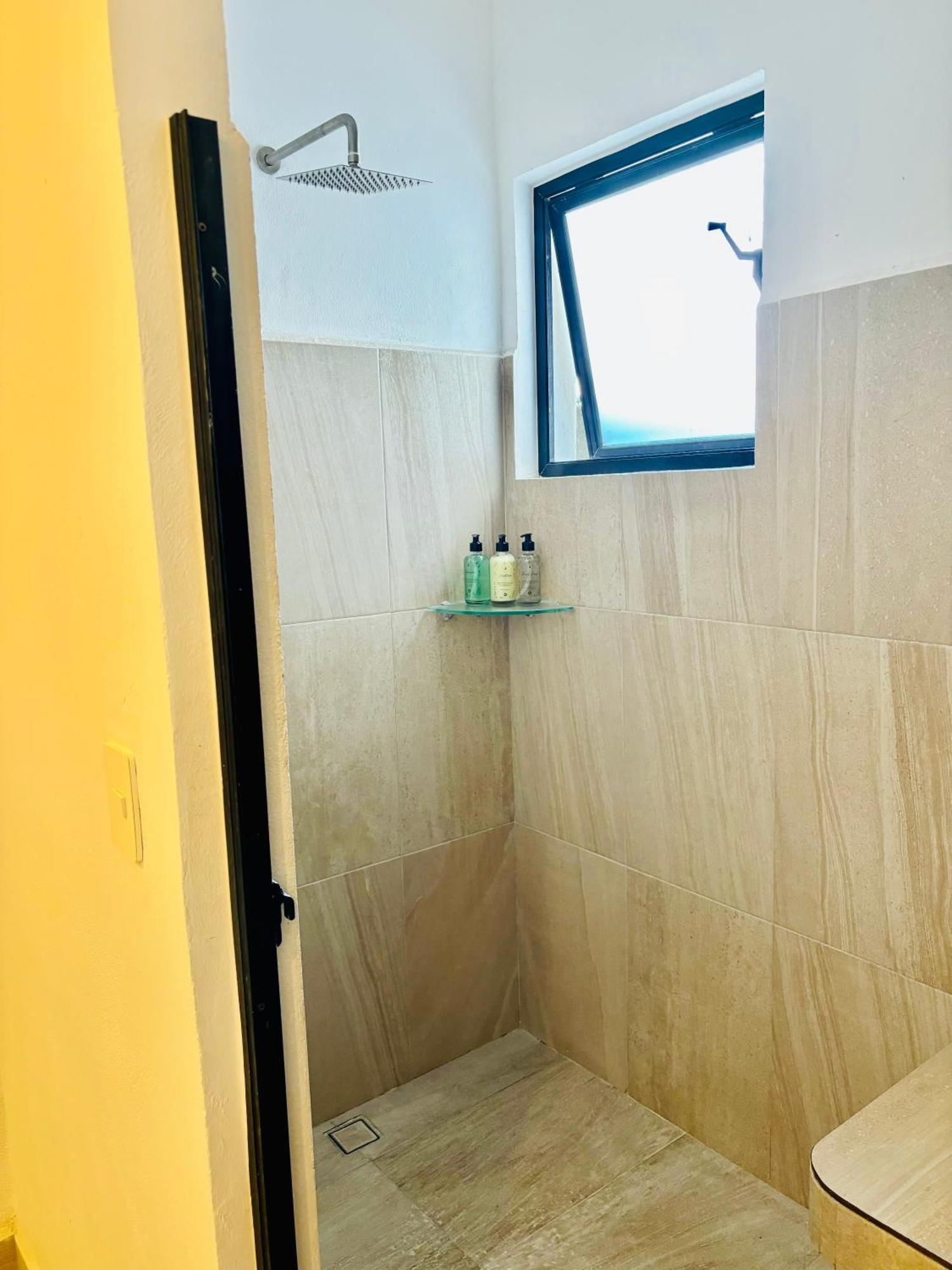 Digital Nomads Hotel & Coliving Cancún Kültér fotó